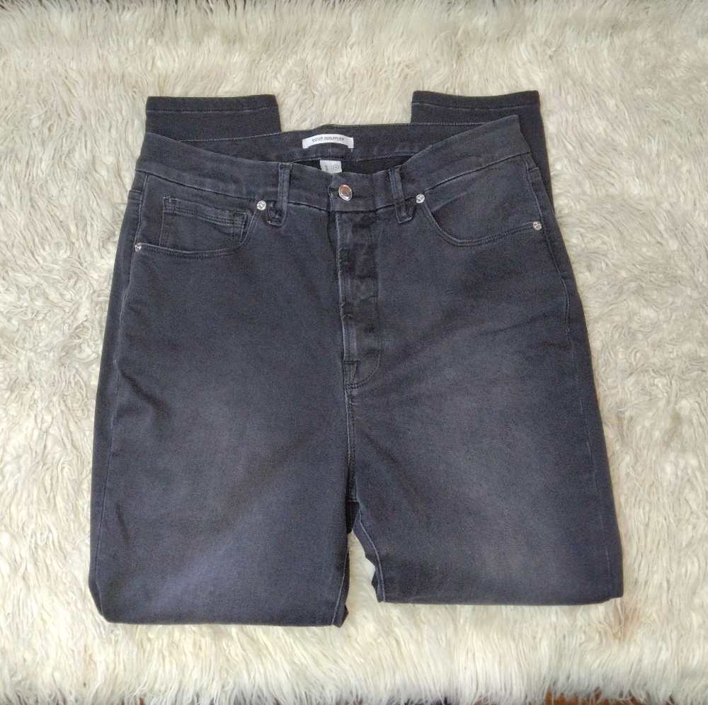 Good American Good Legs Crop Jeans Plus Size 16 - Picture 5 of 11